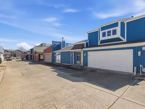 808 Frederica St #6, Owensboro, KY 42301