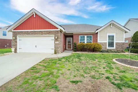 2243 Meadowhill Ln, Utica, KY 42376