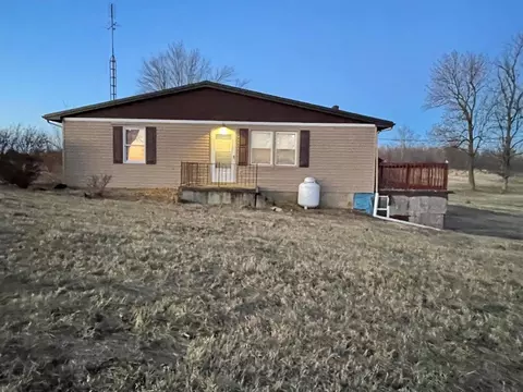 5682 Hwy 140, Calhoun, KY 42327