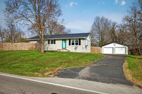 53 Hawesville Rd, Fordsville, KY 42343