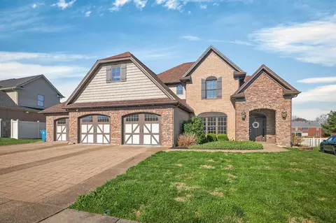 4526 Lake Forest Dr, Owensboro, KY 42303