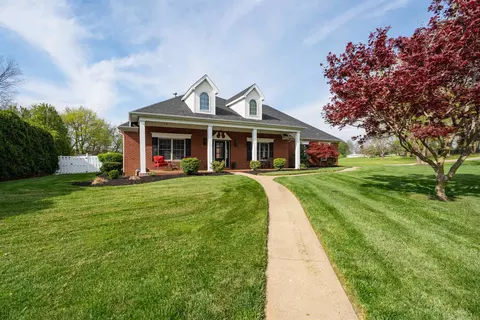 2900 Glencrest Dr, Owensboro, KY 42303