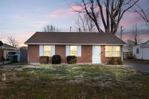 2225 Barron Dr, Owensboro, KY 42301