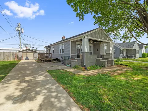 35 Colonial Ct, Owensboro, KY 42303