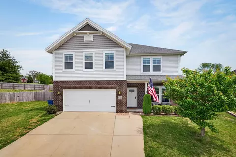 2324 Meadowhill Ln, Utica, KY 42376