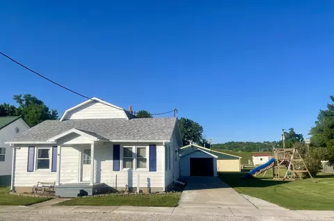 670 Main St, Hawesville, KY 42348
