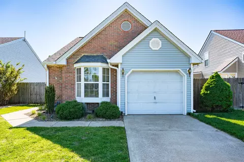 4500 Strickland Dr, Owensboro, KY 42301