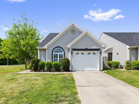 2105 Village Pointe Ct, Owensboro, KY 42303