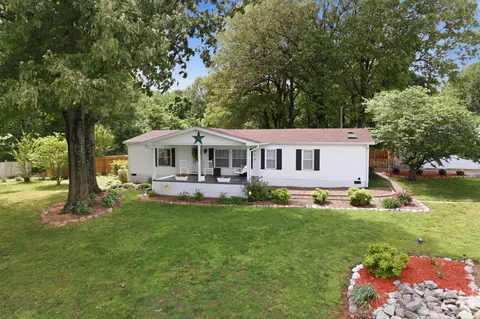 391 Scotts Brg, Calhoun, KY 42327