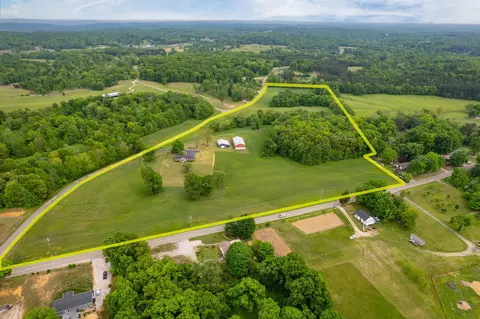 151 Middle Patesville Rd, Hawesville, KY 42348