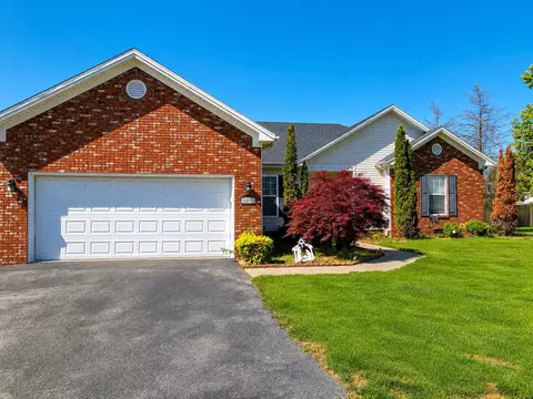 109 Shadowood Trl, Hopkinsville, KY 42240