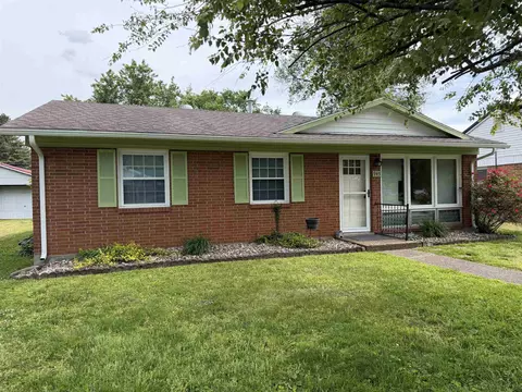 945 Pell St, Lewisport, KY 42351