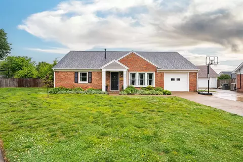 2261 Hoop Junior Ct, Owensboro, KY 42301