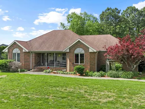 8935 Sands Rd, Utica, KY 42376