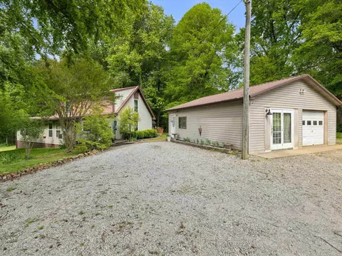 190 Henninger Ln, Calhoun, KY 42327