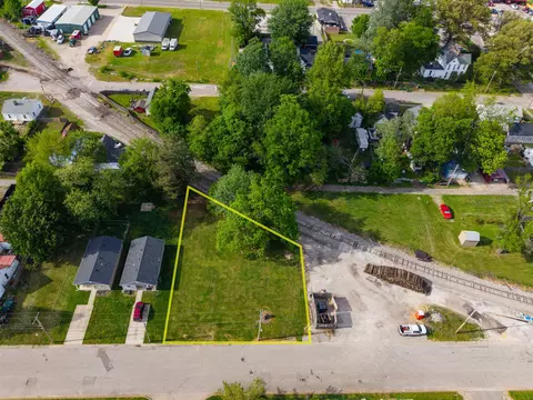 733-801 W 11th St, Owensboro, KY 42301