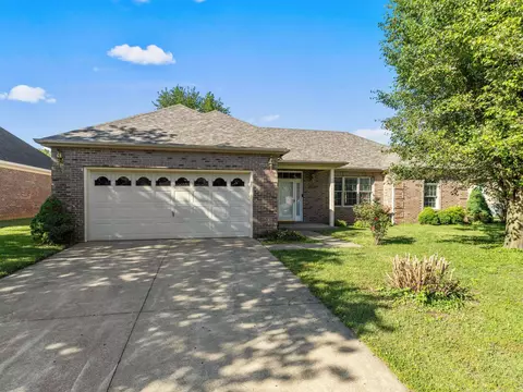4173 Pinta Dr, Owensboro, KY 42301
