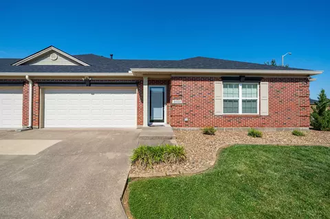2000 Trillium Gdns, Owensboro, KY 42303