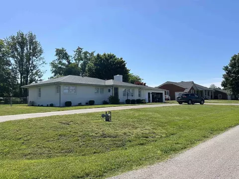 1843 Airport Rd, Owensboro, KY 42301