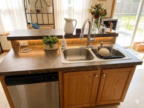 Kitchen - 404 J Carroll Rd, Bee Spring, KY 42207 photo 5 of 6