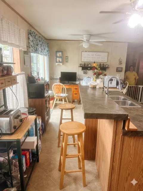 Kitchen - 404 J Carroll Rd, Bee Spring, KY 42207 photo 6 of 6