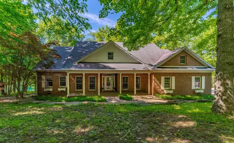 1288 Hunter Blvd, Boonville, IN 47601