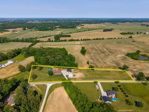 10835 Jackson Rd N, Utica, KY 42376