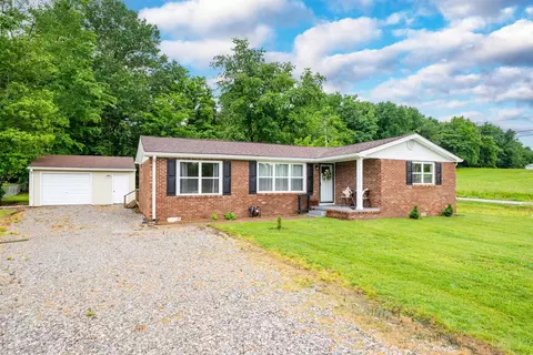 10570 Jefferson St, Whitesville, KY 42378