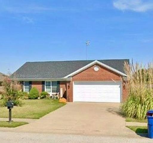 5385 Meadow Run Dr, Owensboro, KY 42301