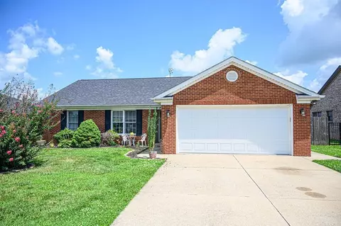 5385 Meadow Run Dr, Owensboro, KY 42301