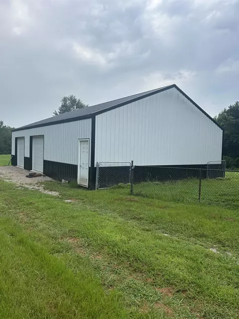 8316 Joe Haynes Rd, Whitesville, KY 42378