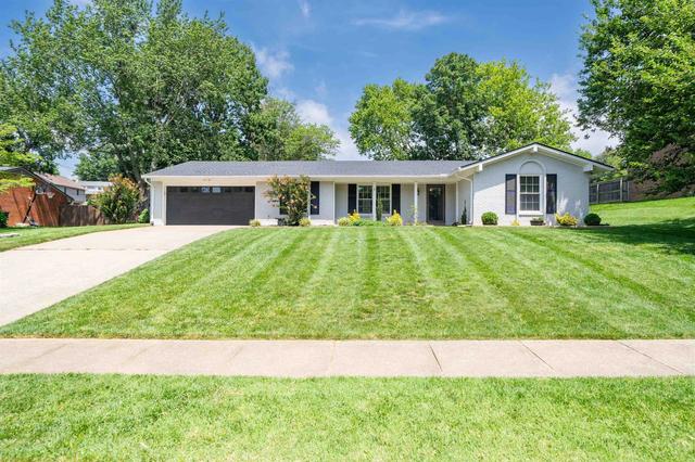 2350 Crescent Hill Dr, Owensboro, KY 42303