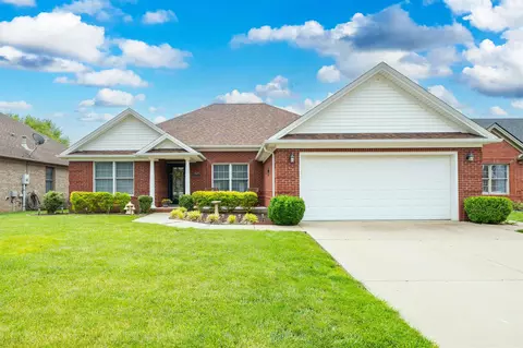 6550 Autumn Crk, Owensboro, KY 42301