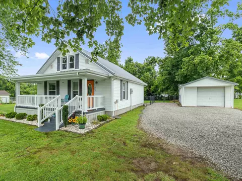 363 E Main St, Fordsville, KY 42343