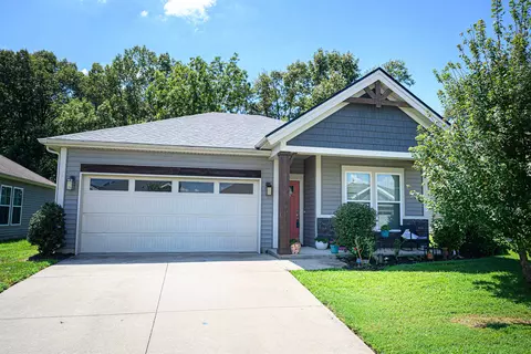 6453 Valley Brook Trce, Utica, KY 42376
