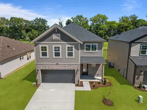 4519 Granite Dr, Owensboro, KY 42301