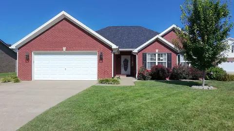 4921 Diamond Dr, Owensboro, KY 42303