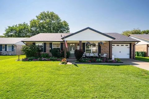 4018 Fogle Dr, Owensboro, KY 42301