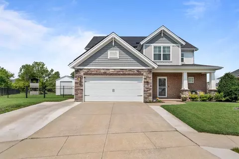 2244 Woodstone Ct, Utica, KY 42376