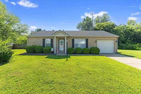 2592 Landing Ter, Owensboro, KY 42303