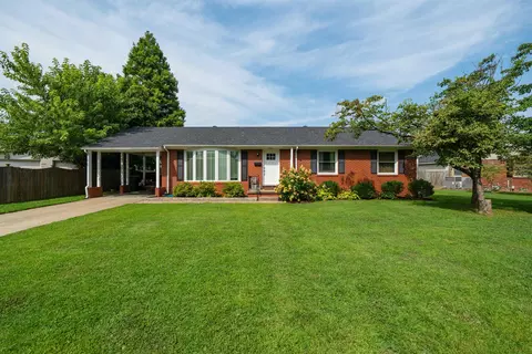 2816 Royal Dr, Owensboro, KY 42301
