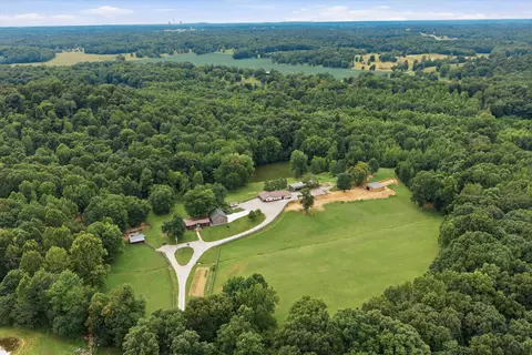 3305 State Route 1389, Hawesville, KY 42348