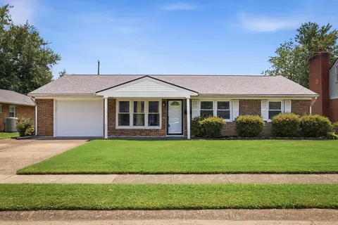 2242 Ponder Pl, Owensboro, KY 42301