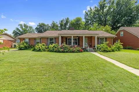 2158 S Stratford, Owensboro, KY 42301