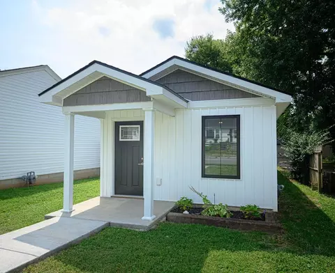 1544 E 18th St, Owensboro, KY 42303