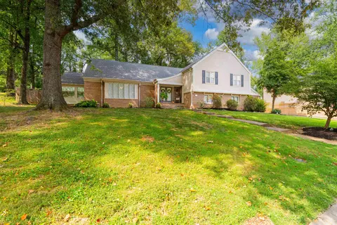 1411 Woodbridge Trl, Owensboro, KY 42303