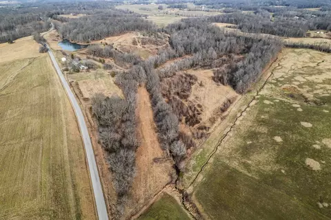 1875 E Harmons Ferry Rd, Utica, KY 42376 photo 13