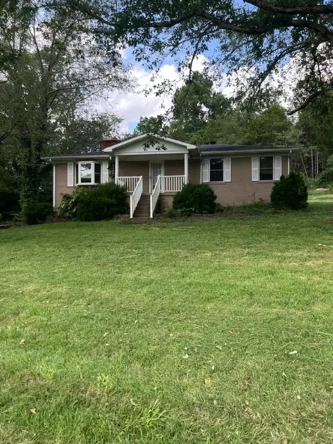 1040 Oak Grove Church Rd, Brownsville, KY 42210