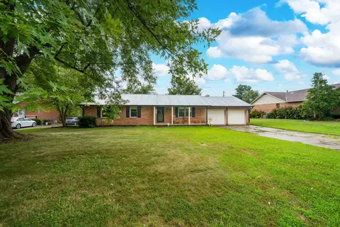 3765 Locust Hill Dr E, Owensboro, KY 42303