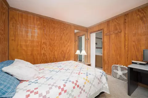 Bedroom - 10093 Lanham Rd, Philpot, KY 42366 photo 3 of 3